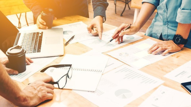 新規事業のミーティング